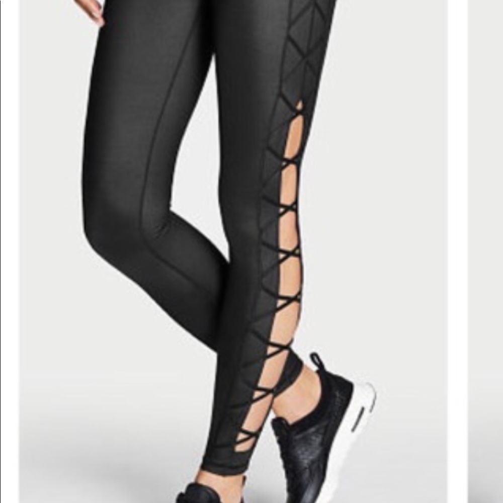 Victoria Secret Knockout Leggings SZ M